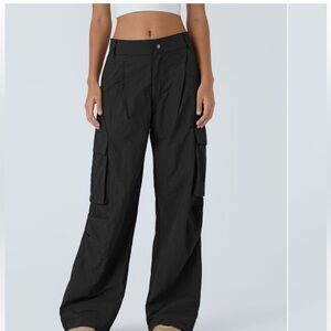 HALARA Mid Rise Button Zipper Side Pocket Wide Leg
Casual Cargo Pants. Large P